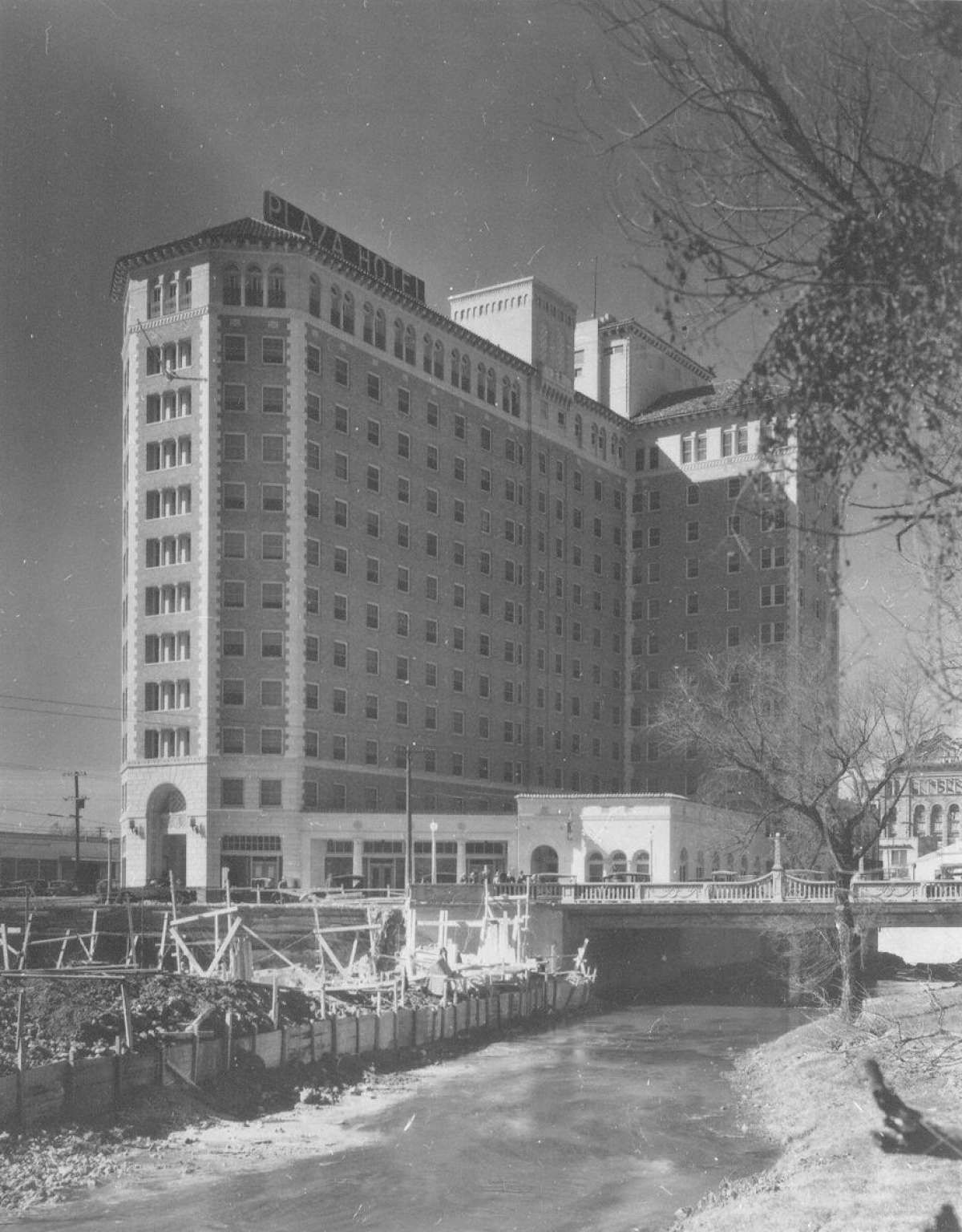 Granada Historic Plaza Homes San Antonio